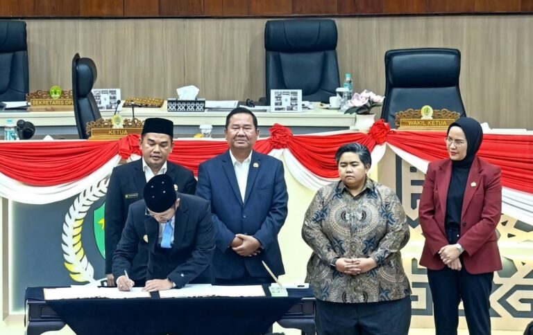 Pendapatan Kaltim Turun Rp883 Miliar, APBD Perubahan 2026 Disepakati Rp14,33 Triliun
