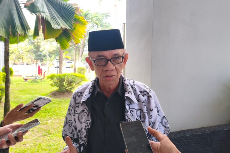 Setahun Tujuh Hari Dimutasi, Guru SMA Kaltim Masih Terjebak Persoalan Administrasi dan Jam Mengajar