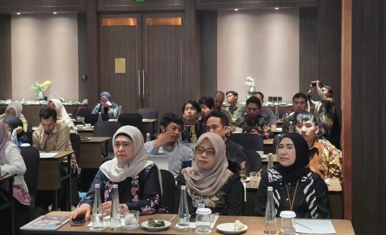 Hadapi Hoaks dan AI, Literasi Informasi Jadi Tantangan Pendidikan di Era Digital